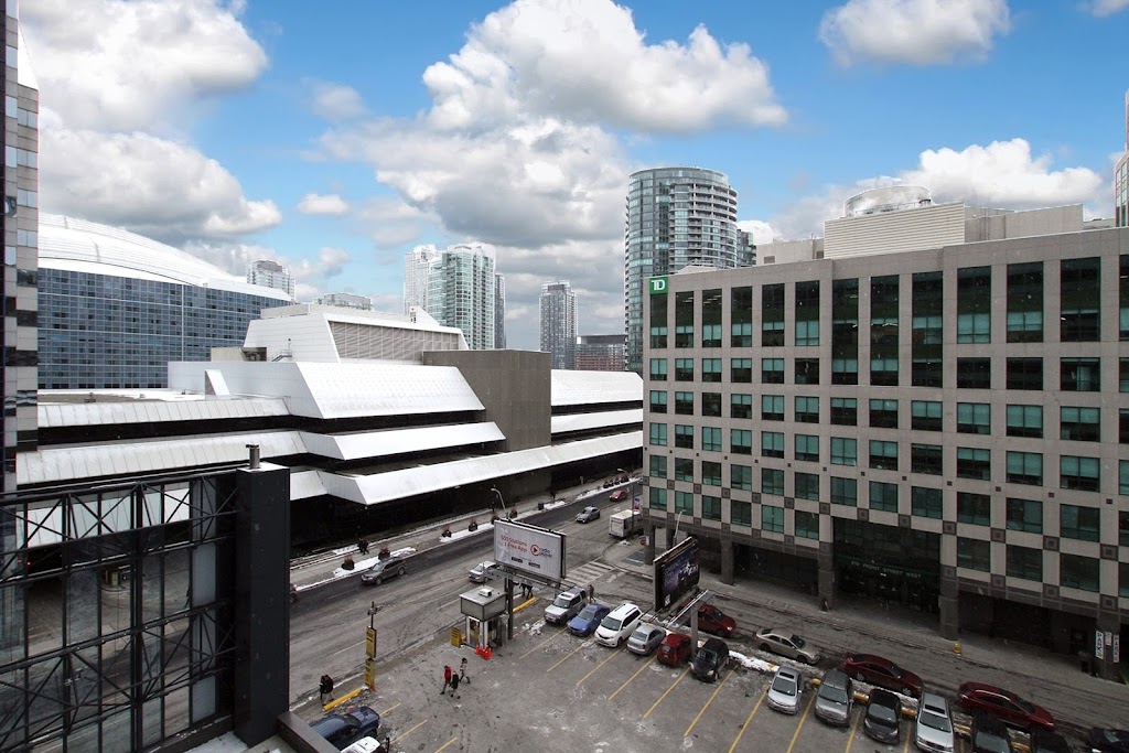 NAPA Inc - Furnished Suites Mississauga | 3888 Duke of York Blvd Suite#2836, Mississauga, ON L5B 4P5, Canada | Phone: (416) 821-5399