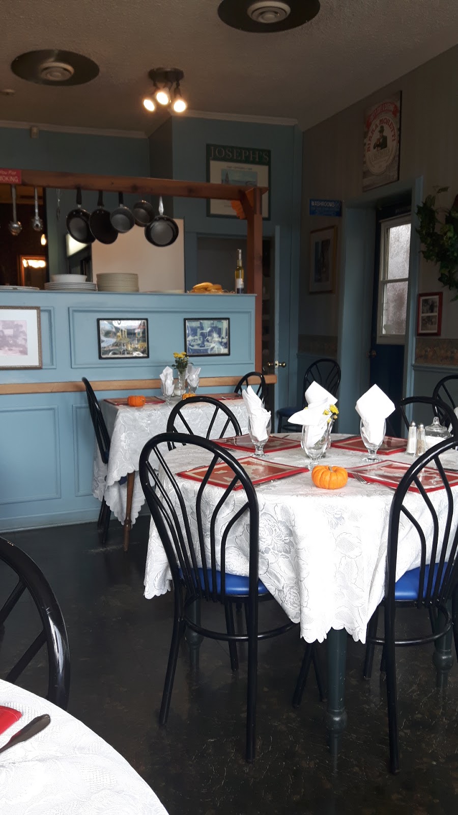 Lucys Cafe & Catering | 90 Nickel St, Port Colborne, ON L3K 1B4, Canada | Phone: (905) 834-7811