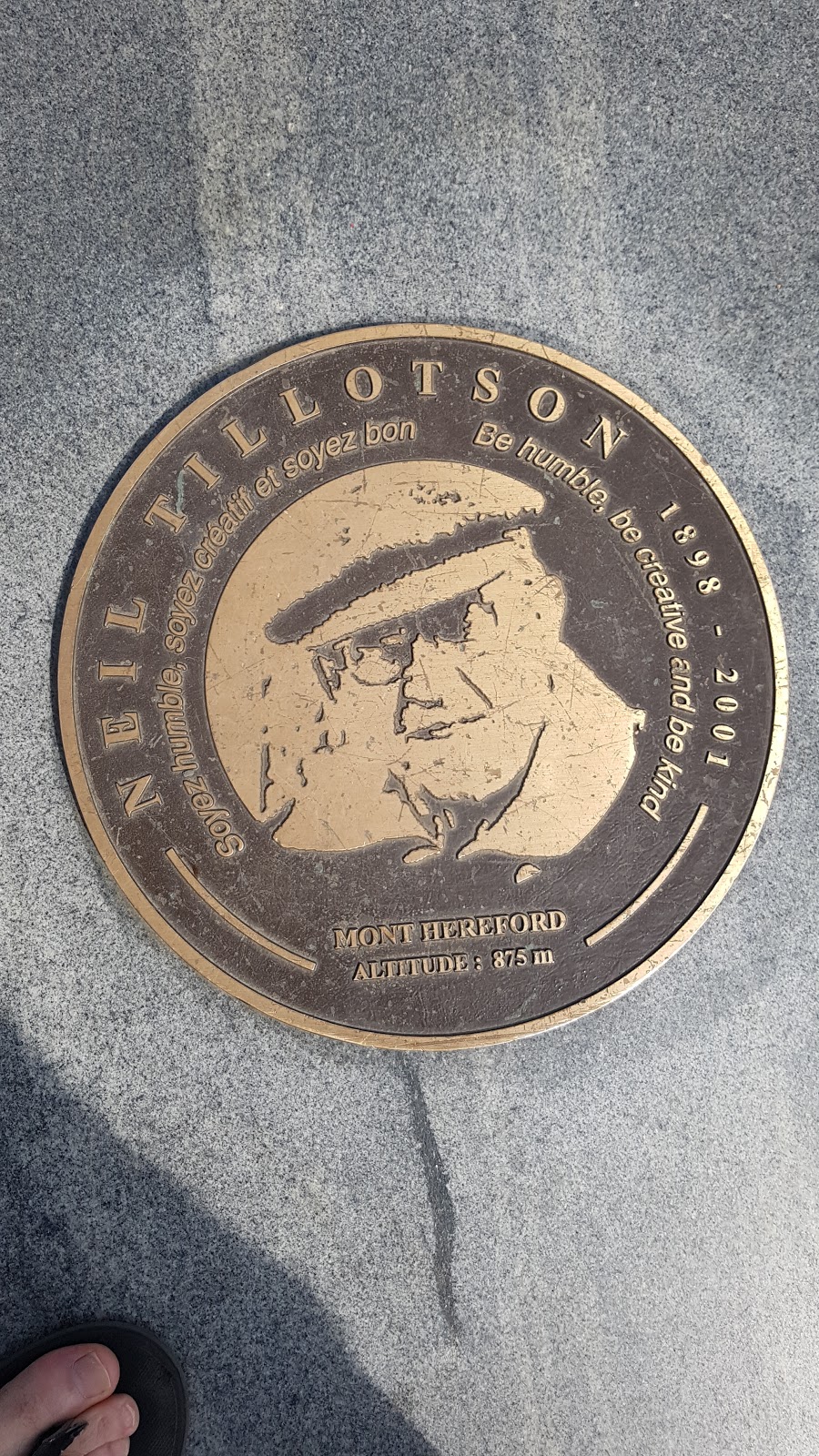 Sommet commémoratif de Neil Tillotson | Saint-Herménégilde, Quebec, QC J0B 2W0, Canada