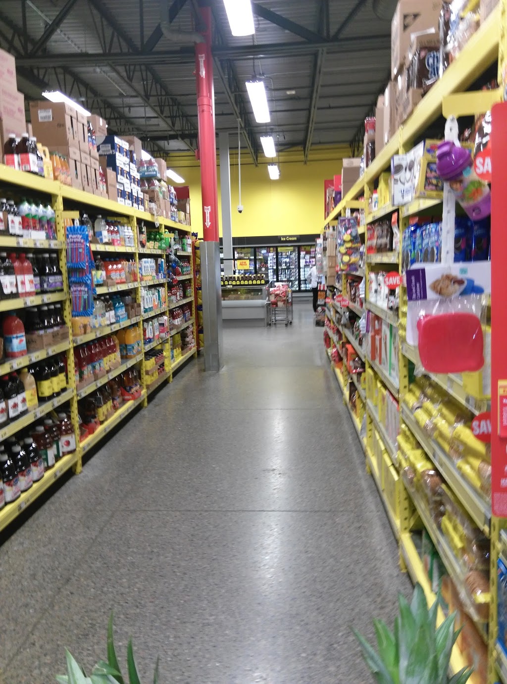 Nadims No Frills | 200 Ritson Rd N, Oshawa, ON L1G 0B2, Canada | Phone: (866) 987-6453