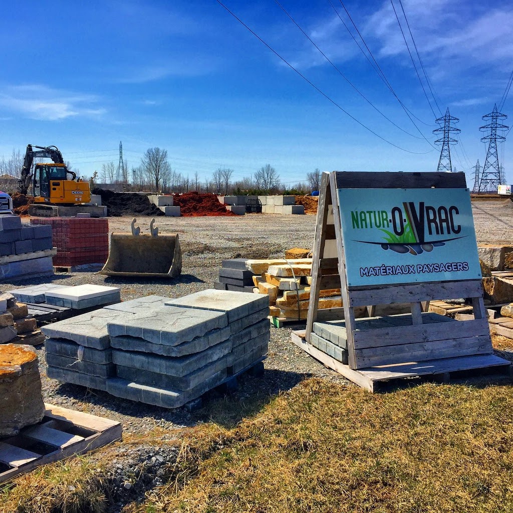 Matériaux Paysagers Natur-O-Vrac | 721 QC-207, Saint-Constant, QC J5A 2E7, Canada | Phone: (514) 442-3540