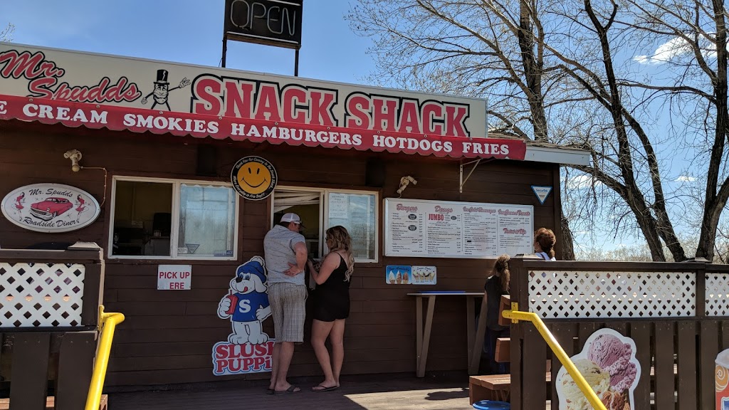 Snack Shack | Highway 11 & Highway 20, Lumsden, SK S0G 3C0, Canada | Phone: (306) 731-2106