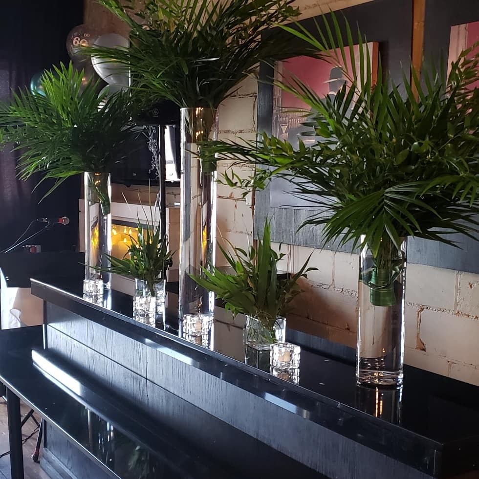 Flowers By Design | 1936 Wyandotte St E, Windsor, ON N8Y 1E4, Canada | Phone: (519) 252-9829