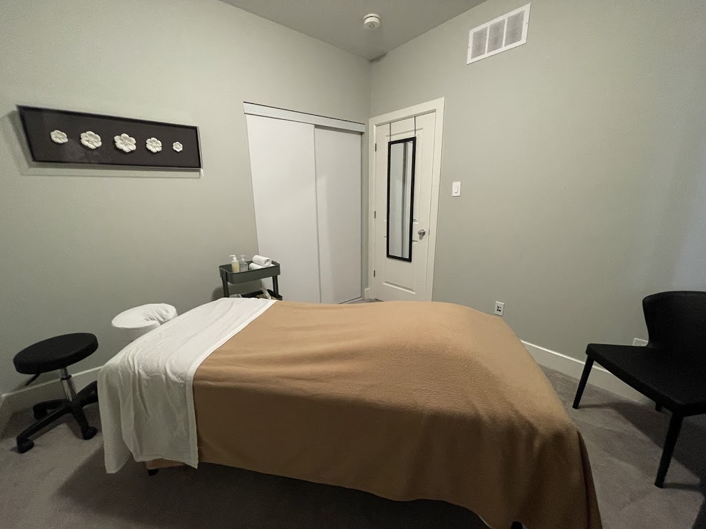 Donna Bactol, RMT | 133 Hickstead Way, Stittsville, ON K2S 0Z5, Canada | Phone: (613) 276-0374