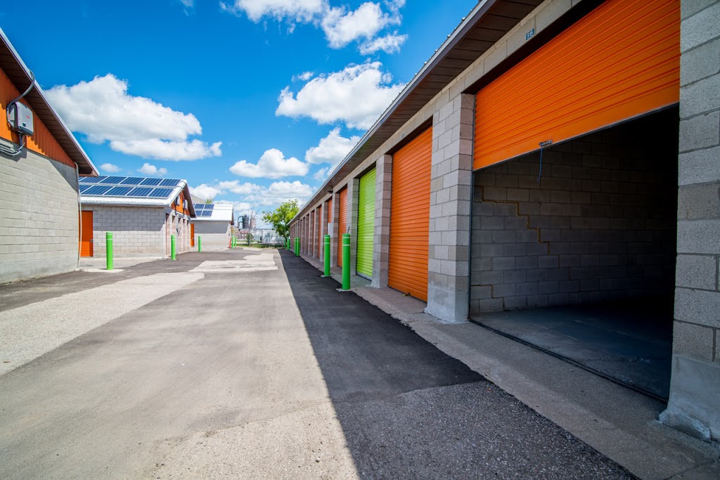 Green Storage Bolton | 11 Browning Ct, Bolton, ON L7E 1G8, Canada | Phone: (905) 951-6116