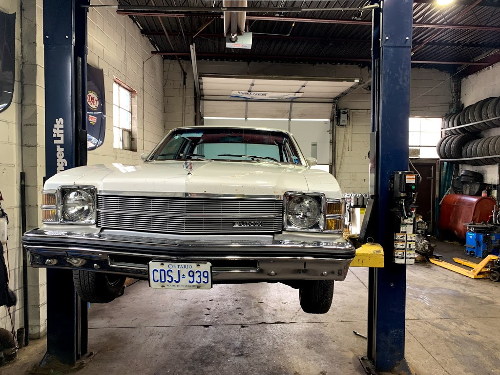 Auto Moto | 54 Toro Rd, North York, ON M3J 2A8, Canada | Phone: (647) 870-6000