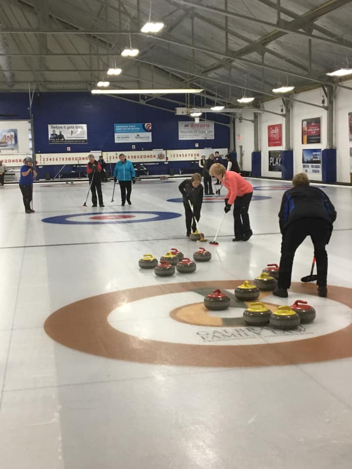 Barrie Curling Club | 175 Essa Rd, Barrie, ON L4N 3L2, Canada | Phone: (705) 726-1351