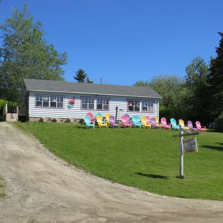 Carolyns Restaurant & Craft | 656 Big Tancook Island Rd, Tancook Island, NS B0J 3G0, Canada | Phone: (902) 228-2749