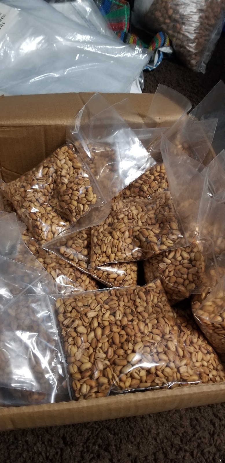 Skilach Food Market Inc. | 26 Agincourt Rd, Winnipeg, MB R2J 3S5, Canada | Phone: (204) 881-0085