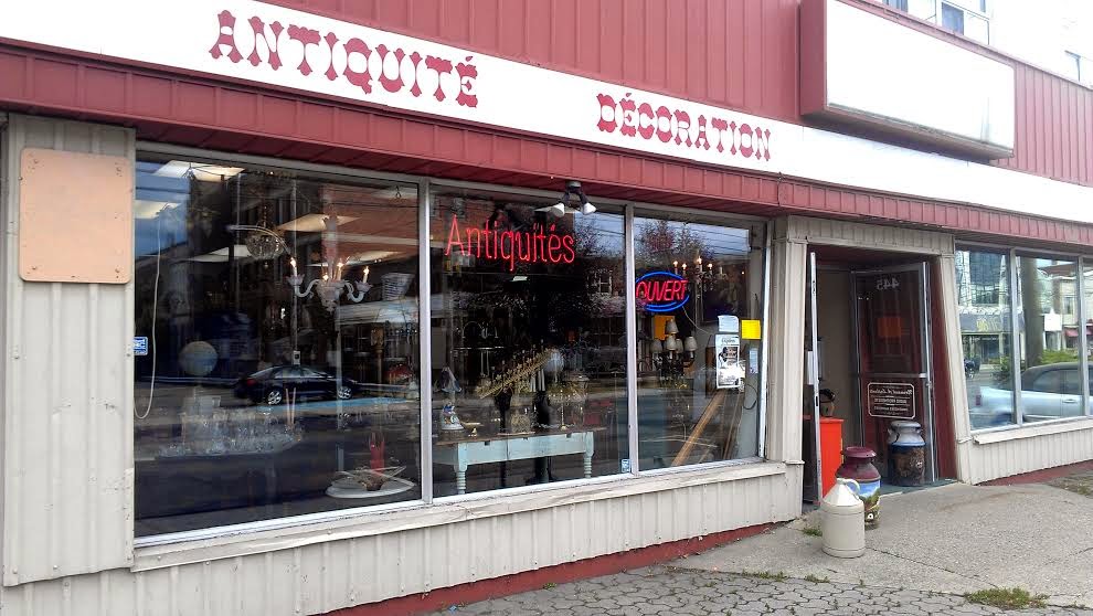 Antique Drummond | 445 Rue Lindsay, Drummondville, QC J2B 1G9, Canada | Phone: (819) 857-0180