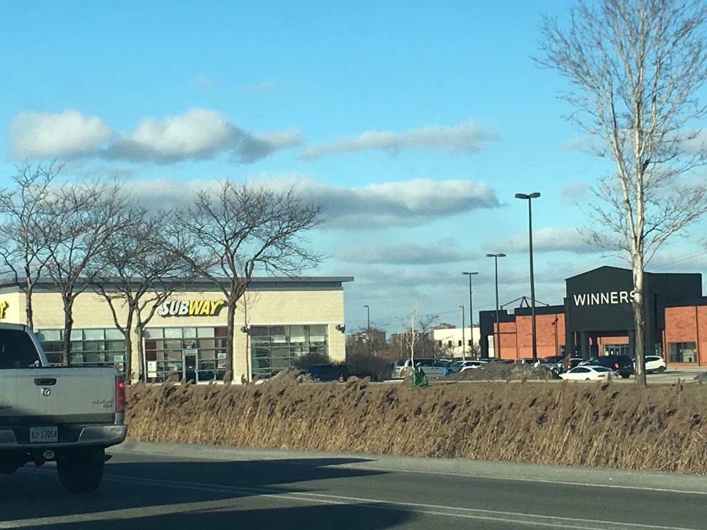 Subway | 200 Queens Plate Dr, Toronto, ON M9W 6V1, Canada | Phone: (416) 897-3154