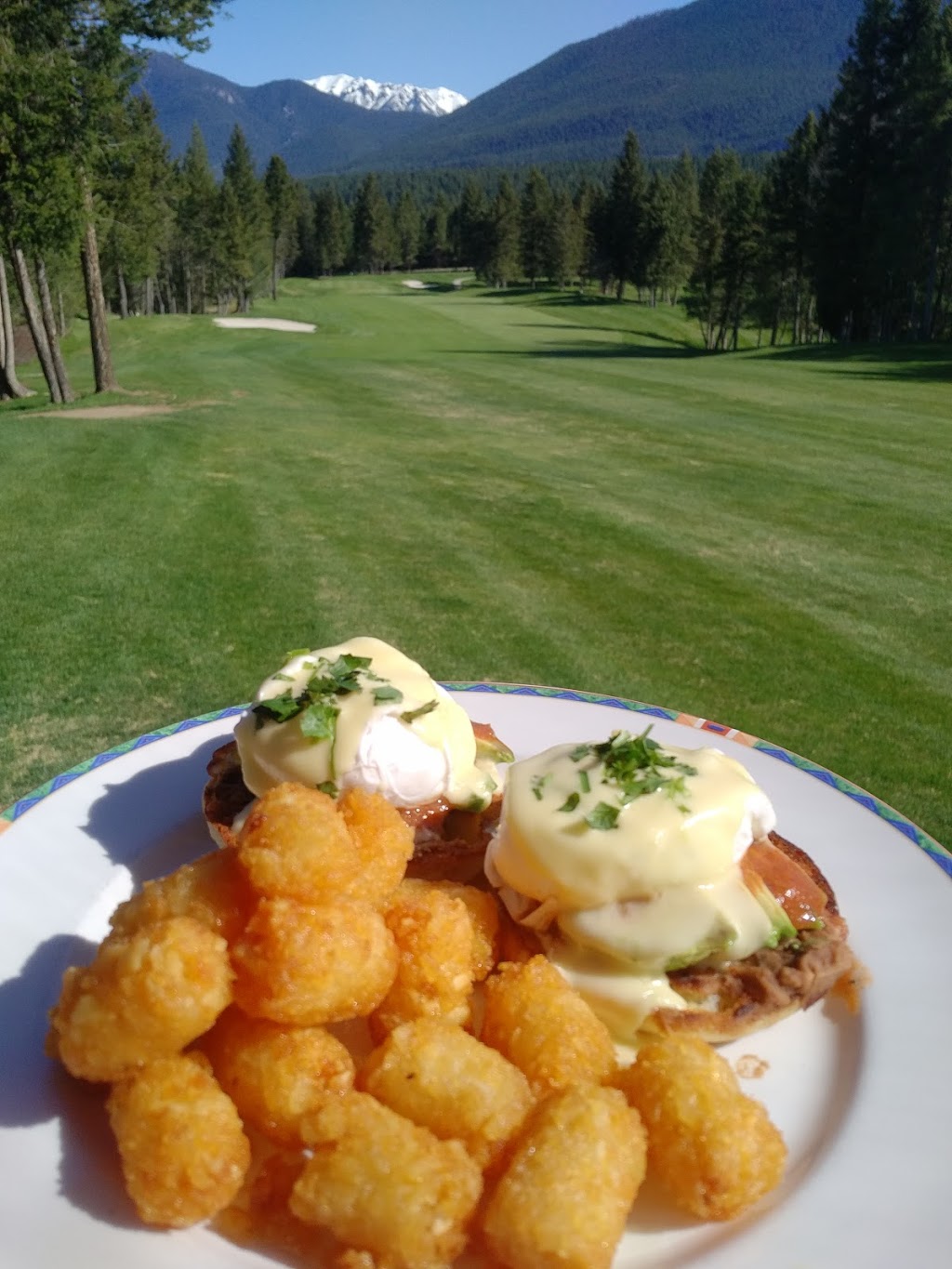 The Cantina at Spur Valley | 4825 Luxor Station Rd, Edgewater, BC V0A 1E0, Canada | Phone: (250) 347-9081