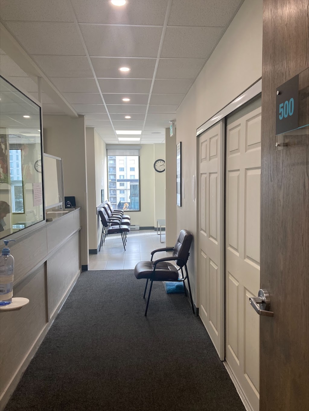 Clinique de réadaptation de lAvenir | 1435 Boulevard Saint-Martin O SUITE 500, Laval, QC H7S 2C6, Canada | Phone: (450) 973-1810