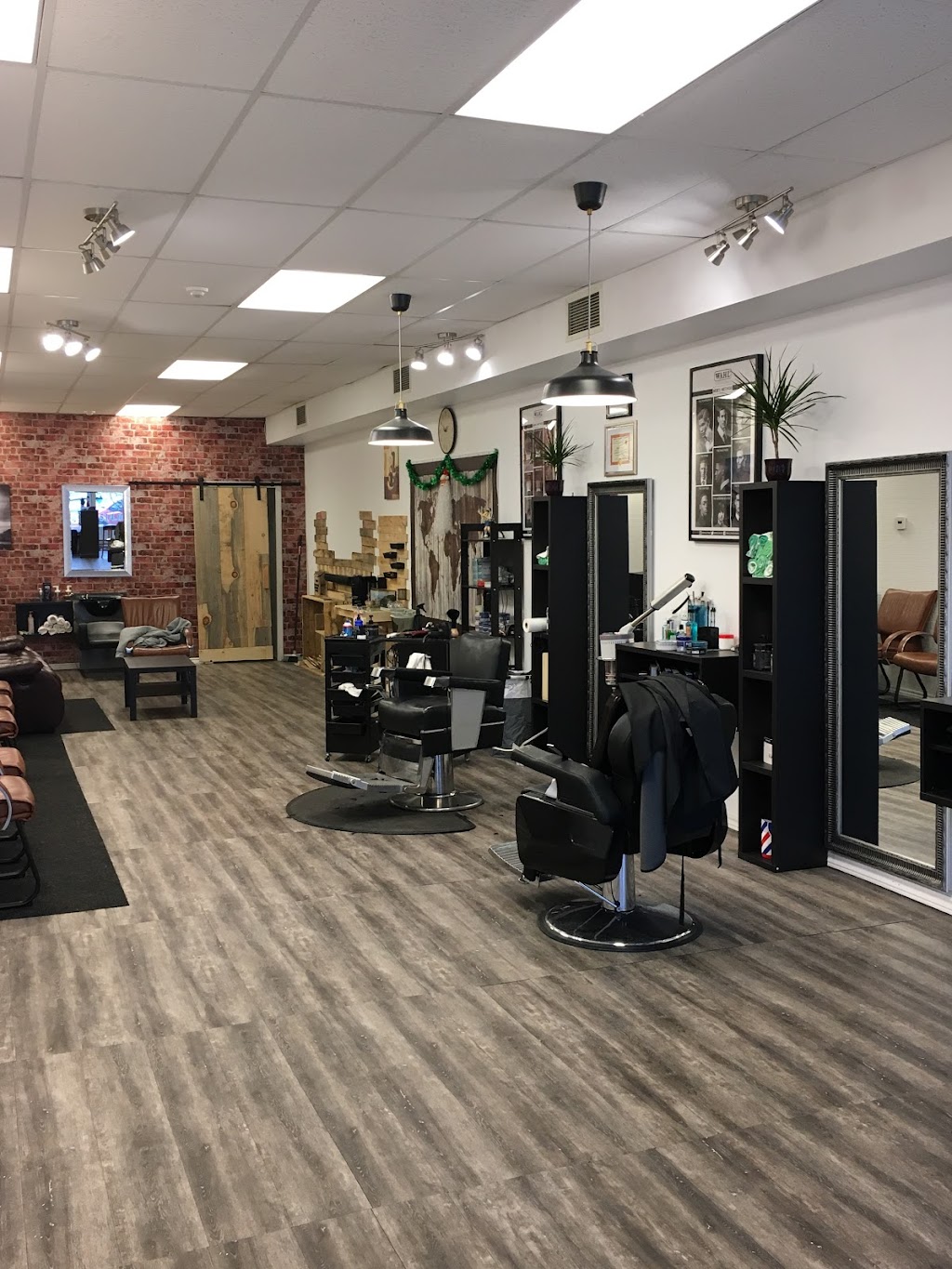 Salon de barbier Hafid | 1560 Ch. de Chambly, Longueuil, QC J4J 3X5, Canada | Phone: (514) 661-2844
