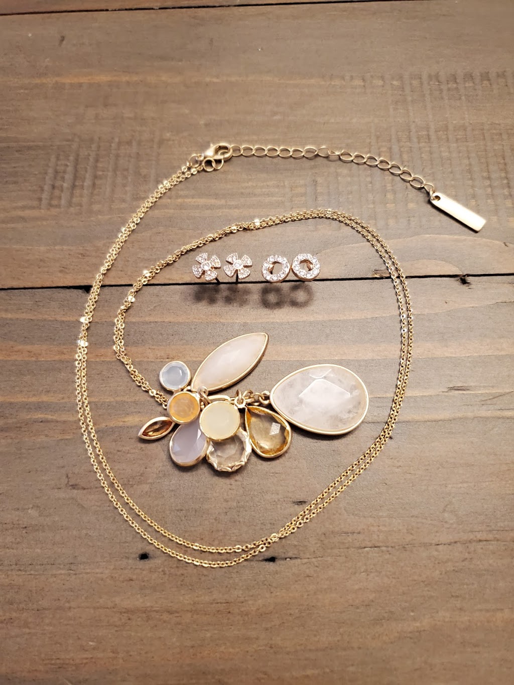 Laurels Loft | 2670 Dundas St S, Cambridge, ON N1R 5S2, Canada | Phone: (519) 624-3104