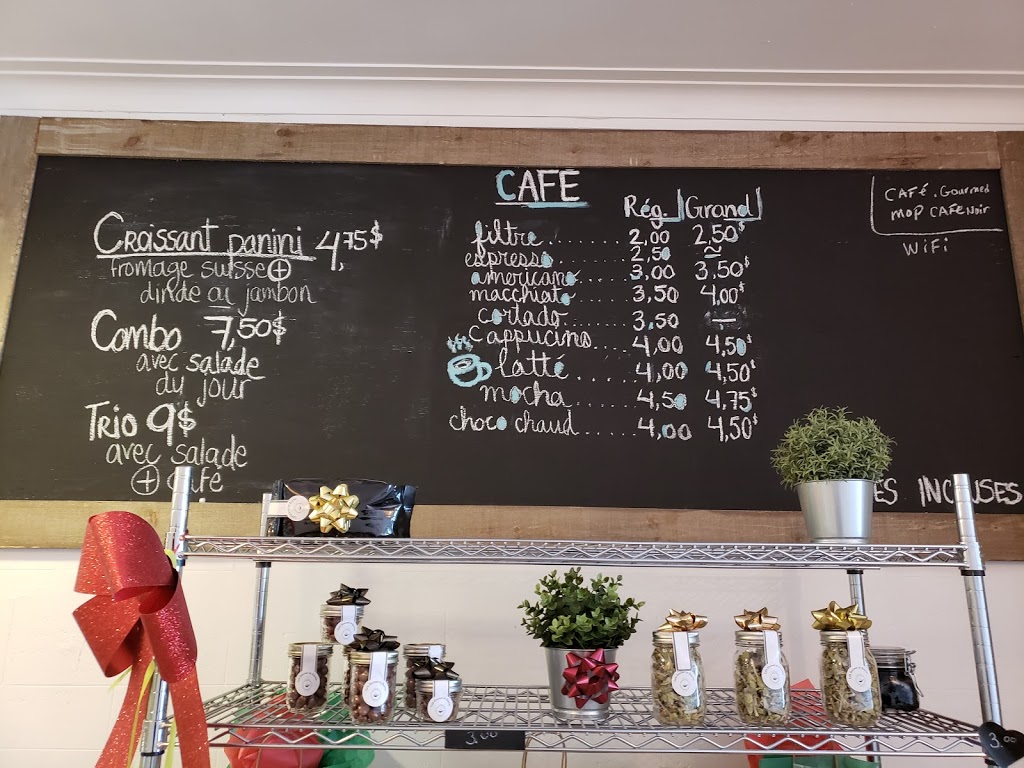 Café Gourmet du Quartier | 3225 B Rue Ontario E, Montréal, QC H1W 1P3, Canada | Phone: (514) 805-5847