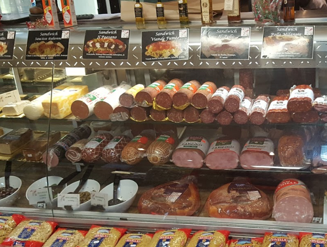 Patisserie Boulangerie Charcuterie Lachenaie | 655 Montée des Pionniers, Terrebonne, QC J6V 1S2, Canada | Phone: (450) 657-7395