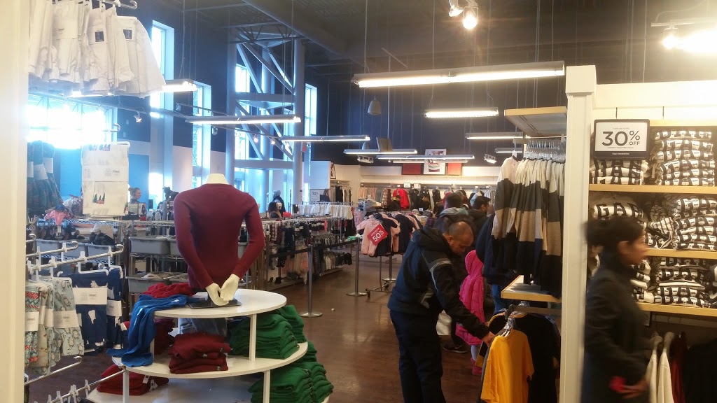 Gap Outlet | 1414 Parsons Rd NW, Edmonton, AB T6N 0B5, Canada | Phone: (780) 468-4848