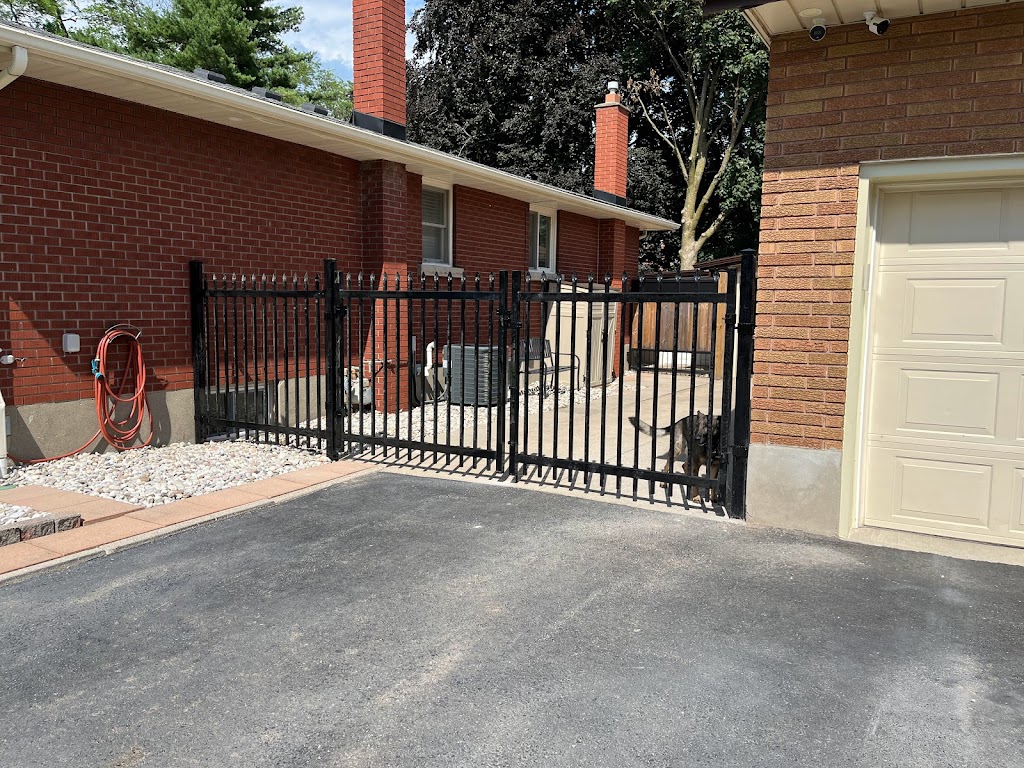 VanDuzen Fence & Post | 5966 Sherkston Rd, Sherkston, ON L0S 1R0, Canada | Phone: (905) 941-0991