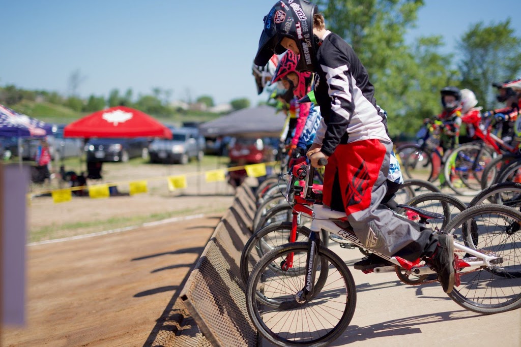 Falls BMX Park | 7553, Beechwood Rd, Niagara Falls, ON L2E 6S5, Canada | Phone: (905) 325-0996