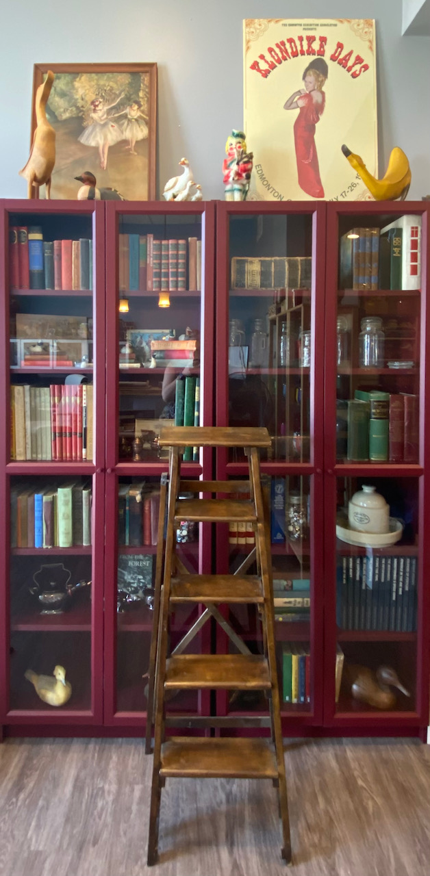 Just Duckys Books & Vintage Shoppe. | 6202 29 Ave Unit 114, Beaumont, AB T4X 0H5, Canada | Phone: (780) 919-1835