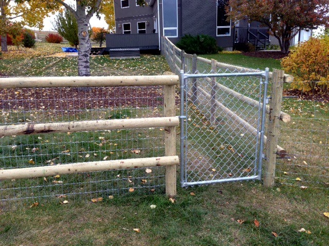 Cottams Fencing and Contracting | 783 Lake Twintree Crescent SE, Calgary, AB T2J 2W2, Canada | Phone: (403) 203-3409