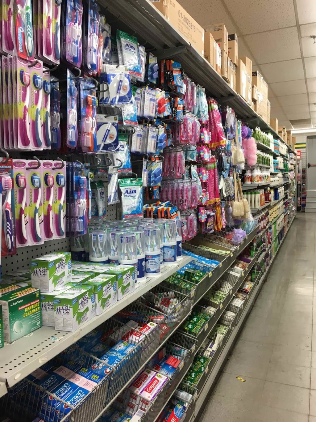 Dollarama | Bramalea City Centre Drive, 25 Peel Centre Dr, Brampton, ON L6T 3R5, Canada | Phone: (905) 458-1662