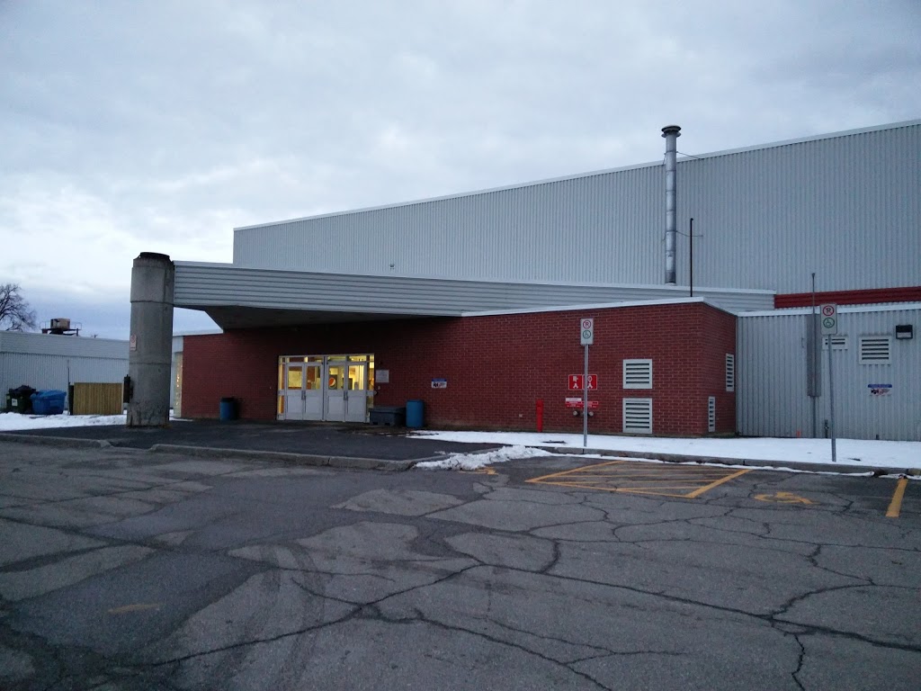 Aréna Isabelle & Paul Duchesnay | 92 Rue du Patrimoine, Gatineau, QC J9H 3P4, Canada | Phone: (819) 685-5008