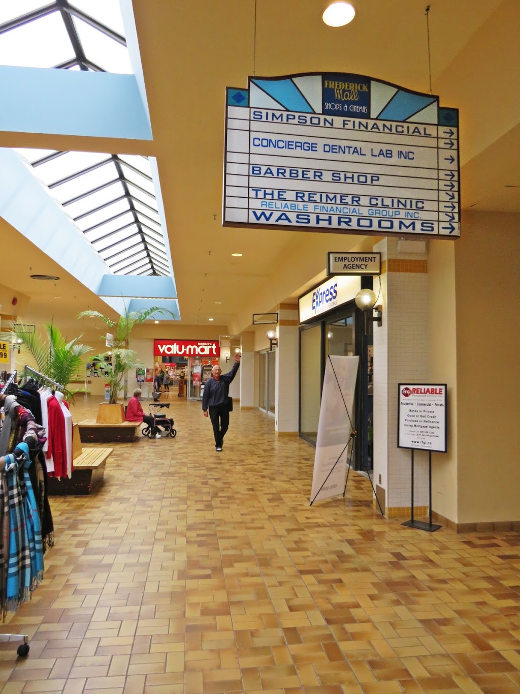 Simpson Financial Services Inc | 385 Frederick St #4, Kitchener, ON N2H 2P2, Canada | Phone: (519) 744-9928