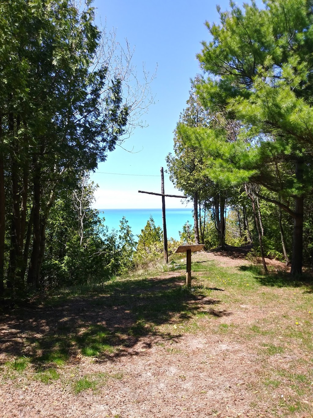 Camp Hermosa Inc | 82931 Glendale Rd, Goderich, ON N7A 3X9, Canada | Phone: (519) 524-7009