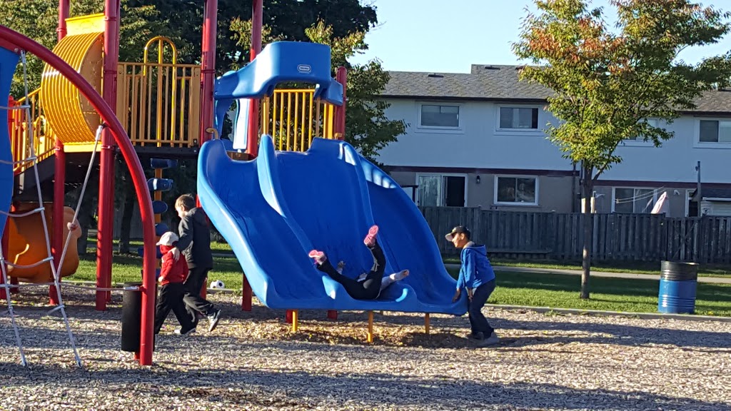 Goldcrest Park | Gleneaden Ct, Brampton, ON L6S 2J7, Canada