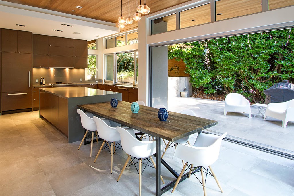 AyA Kitchens and Baths | 1551 Caterpillar Rd, Mississauga, ON L4X 2Z6, Canada | Phone: (905) 848-1999
