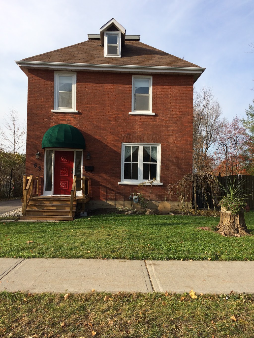 Hollenstein Art Gallery | 63 Townline Road West, Carleton Place, ON K7C 2E7, Canada | Phone: (604) 320-0106