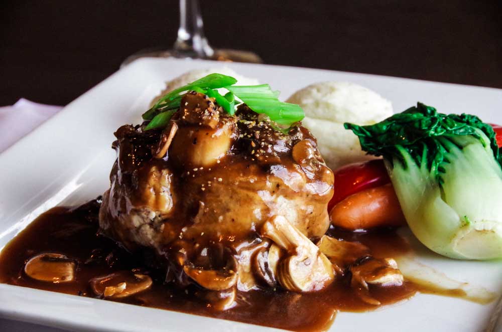 Resto St-Augustin | 15502 Rue de Saint Augustin, Mirabel, QC J7N 1X8, Canada | Phone: (450) 475-8936