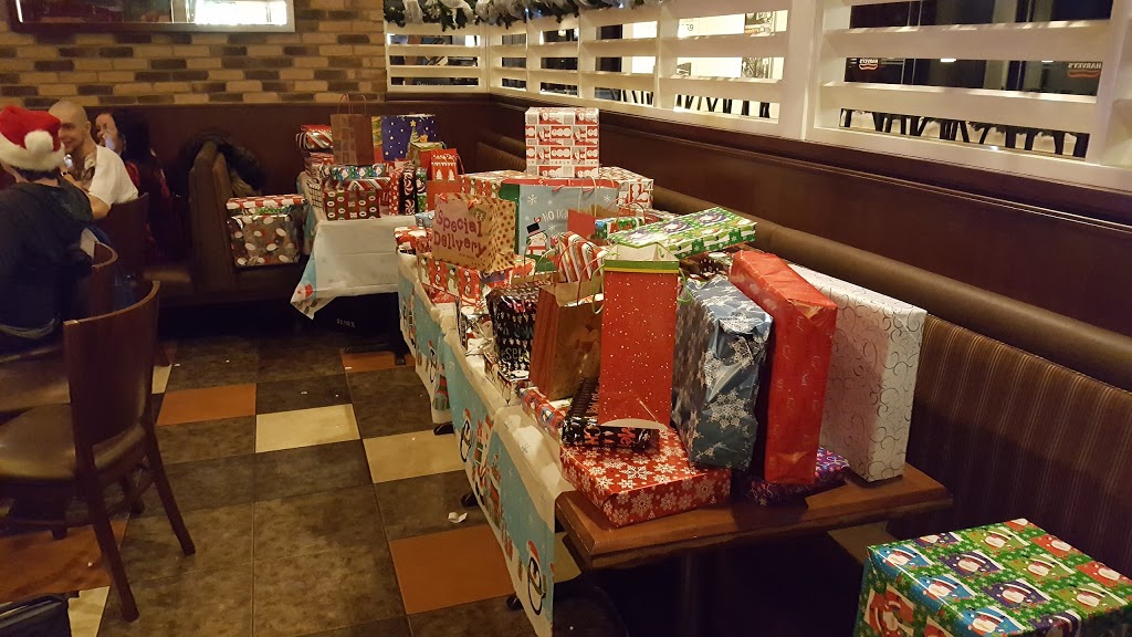 Swiss Chalet | 101 Queensway East, Simcoe, ON N3Y 4M5, Canada | Phone: (519) 428-2878