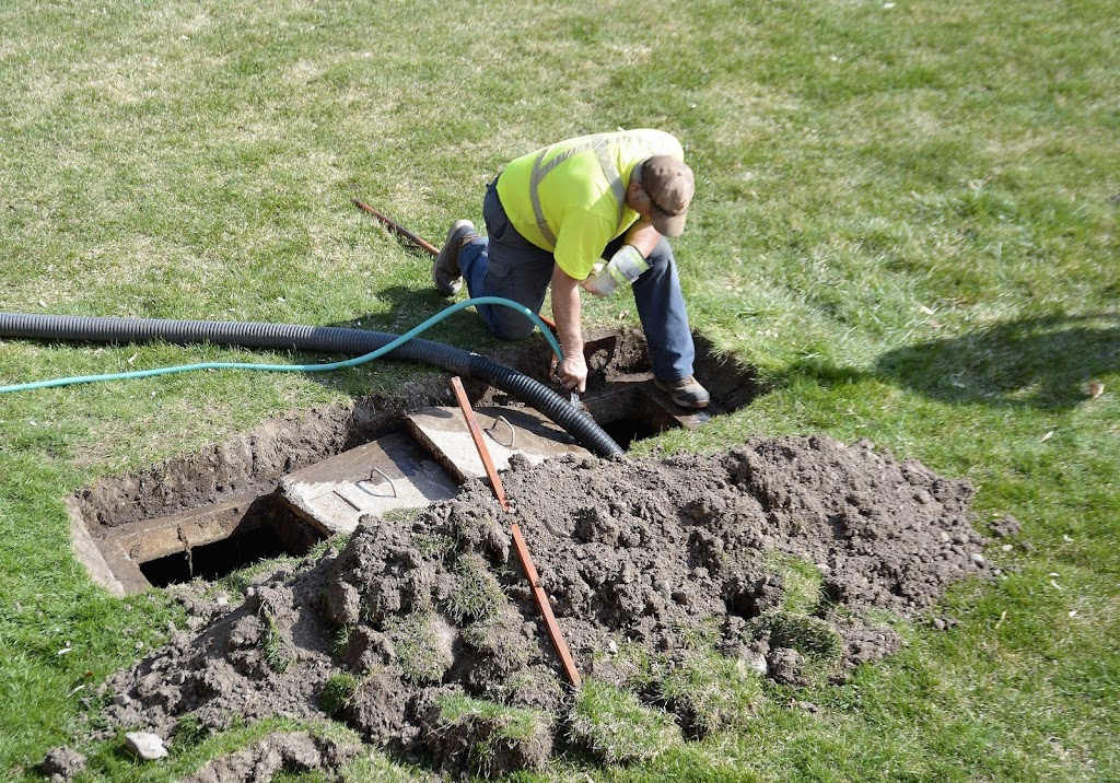 Hi-Ho Septic Svc | 6373 Henderson Hwy, Gonor, MB R1C 0B9, Canada | Phone: (204) 757-9222