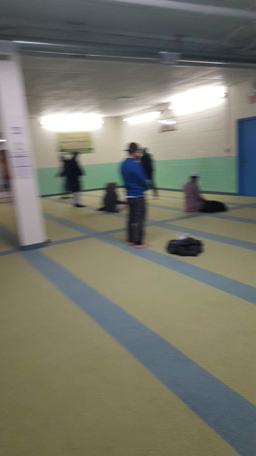 Subhan Masjid | 2956 Eglinton Ave E, Scarborough, ON M1J 2E7, Canada | Phone: (416) 438-8118