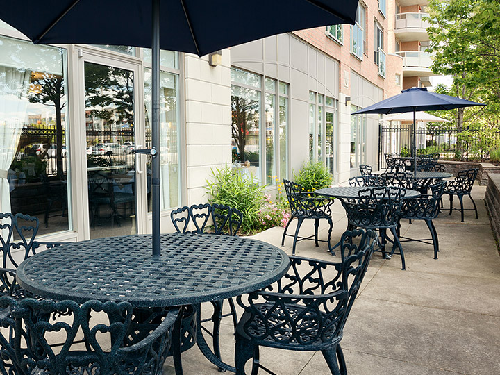Amica Erin Mills | 4620 Kimbermount Ave, Mississauga, ON L5M 5W5, Canada | Phone: (905) 816-9163