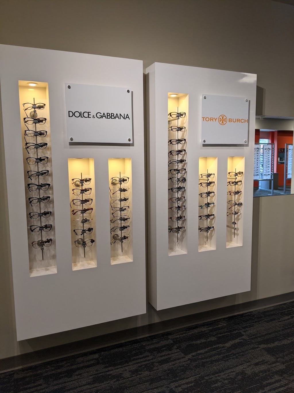 Optiks International (Abbotsford) | 32500 S Fraser Way Unit 320, Abbotsford, BC V2T 1X3, Canada | Phone: (604) 851-8029