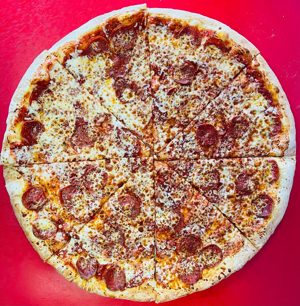 Carmens Pizza & Wings | 170 Brantwood Park Rd Unit 2, Brantford, ON N3P 1N7, Canada | Phone: (519) 750-0090