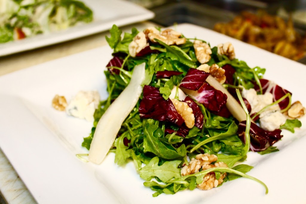La Vecchia Restaurant | 2405 Yonge St A, Toronto, ON M4P 2E7, Canada | Phone: (416) 489-0630
