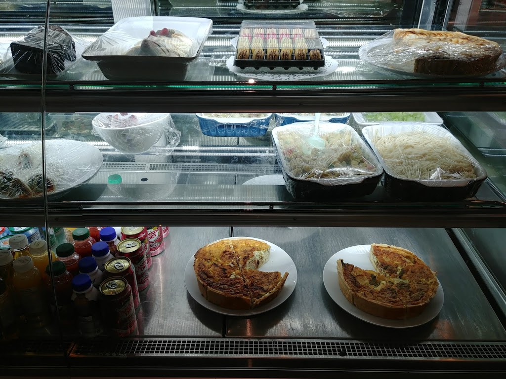 Dolce café gourmand | 3678 Rue du Campanile, Québec, QC G1K 0C9, Canada | Phone: (418) 651-3584