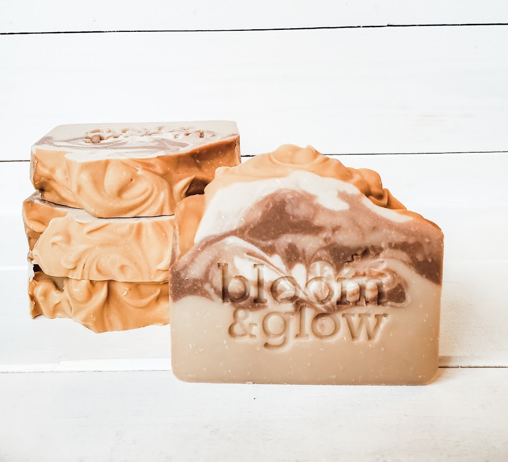 Bloom & Glow | 74 Meadowlink Cmn, Spruce Grove, AB T7X 0P3, Canada | Phone: (780) 222-2858