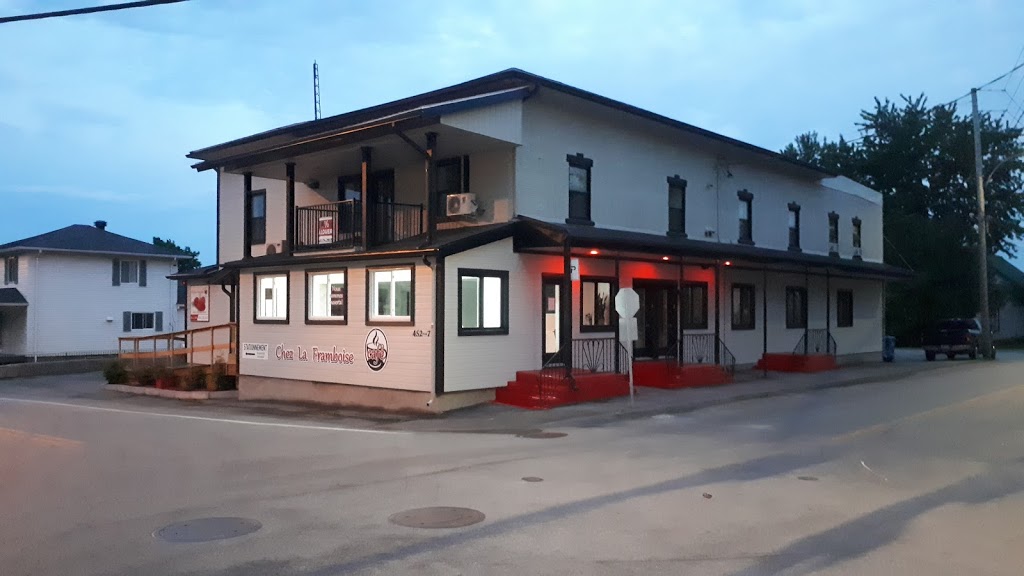 Chez La Framboise Café | 452 Chemin de lÉglise, Sainte-Barbe, QC J0S 1P0, Canada | Phone: (450) 370-3227
