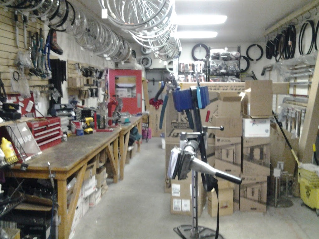 Komo Sports | 7000 Boulevard Laurier #7000, Terrebonne, QC J7M 1H1, Canada | Phone: (450) 477-5812