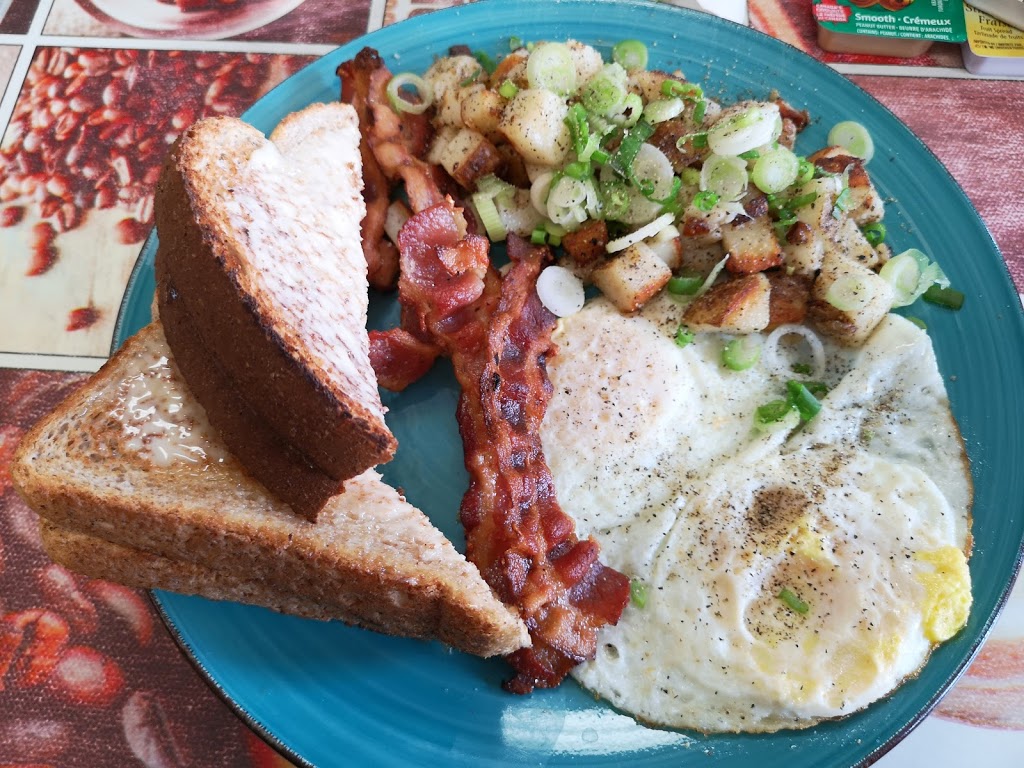 Sidekicks Cafe | 155 Toronto St N, Markdale, ON N0C 1H0, Canada | Phone: (519) 986-4643