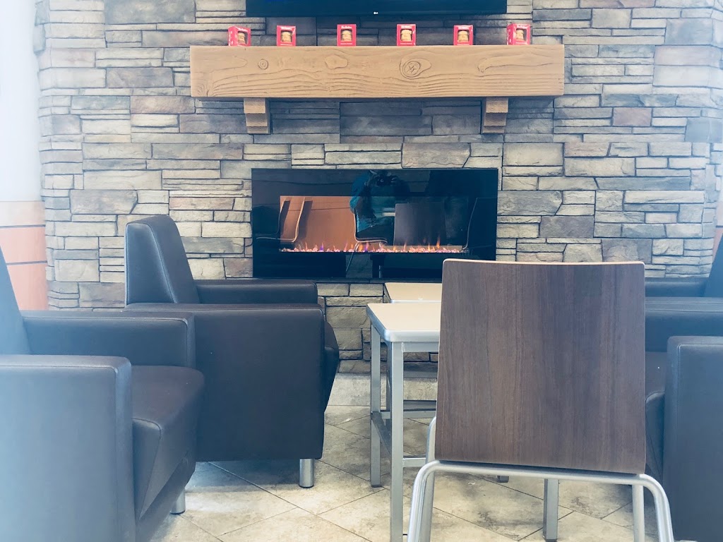 Tim Hortons | 602 Boulevard des Bois Francs S, Victoriaville, QC G6P 5X2, Canada | Phone: (819) 357-2944