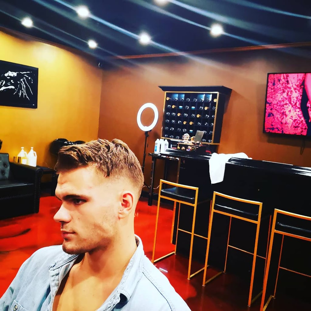 Suavé -Barbier Gatineau | 174 Boulevard Gréber unité 5, Gatineau, QC J8T 6K2, Canada | Phone: (613) 286-1414