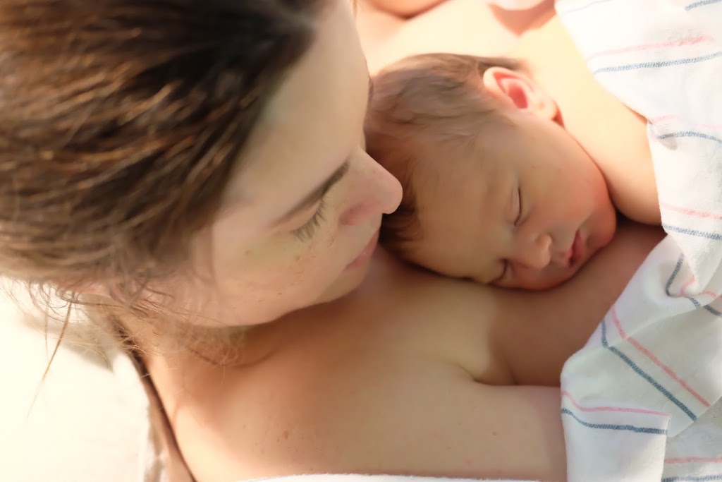 Lodestar Holistic - Doula Services & Prenatal Yoga | 1705 Fernwood Rd, Victoria, BC V8T 2Y3, Canada | Phone: (438) 402-4639