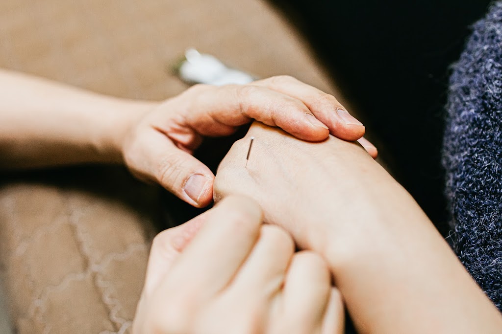 Hans Clinic Acupuncture & Herbal Medicine | 5665 Kingsway #190, Burnaby, BC V5H 2G4, Canada | Phone: (604) 336-5005